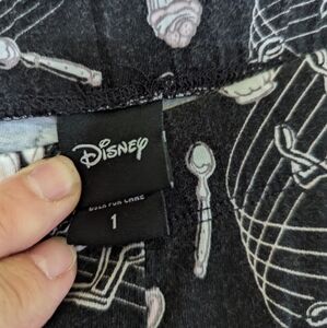 Lot of 5 Disney size 1 leggings